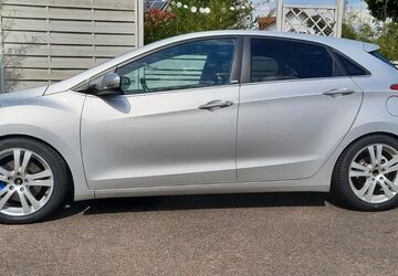 Hyundai i30 49.250 km 11.400 &euro; Achern 77855