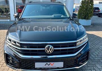 VW Touareg 11.590 km 72.799 &euro; Ötigheim 76470