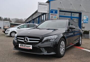 Mercedes-Benz C 200 271.833 km 11.590 &euro; Bühl/Baden 77815
