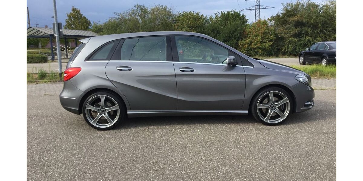 Mercedes-Benz B 250 67.000 km 17.300 &euro; Bühlertal 77830