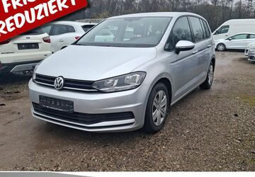 VW Touran 111.598 km 11.285 &euro; Achern 77855