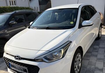 Hyundai i20 134.000 km 6.500 &euro; Oberkirch 77704