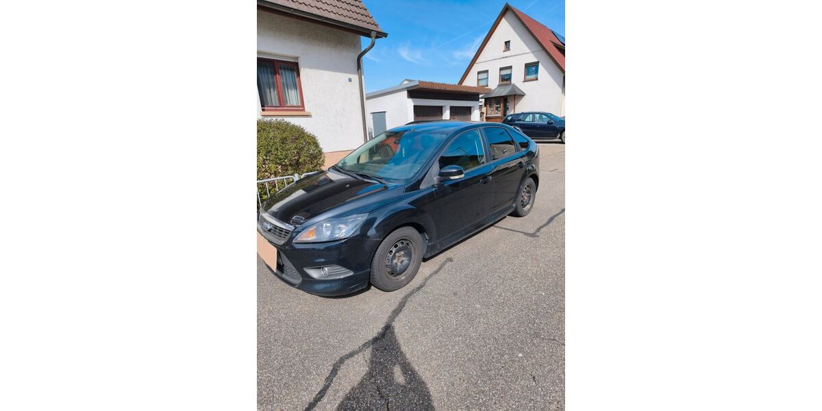 Ford Focus 259.000 km 2.000 &euro; Bühl 77815