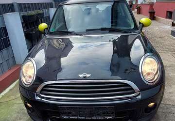 Mini One 185.740 km 4.900 &euro; Durmersheim 76448