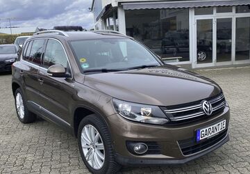 VW Tiguan 139.050 km 13.360 &euro; Keltern 75210