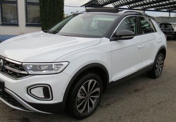 VW T-Roc 3.932 km 30.300 &euro; Sasbach 77880