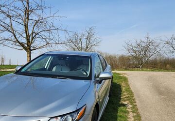 Toyota Camry 125.000 km 20.400 &euro; Renchen 77871
