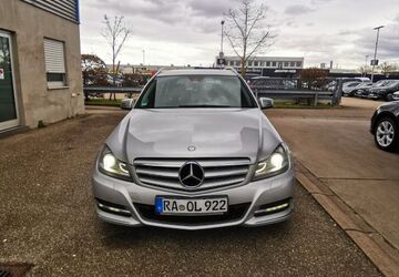 Mercedes-Benz C 220 320.500 km 6.299 &euro; GERNSBACH 76593