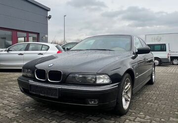 BMW 523 254.000 km 3.900 &euro; Sasbach 77880