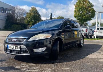 Ford Mondeo 304.566 km 2.700 &euro; Bühl 77815
