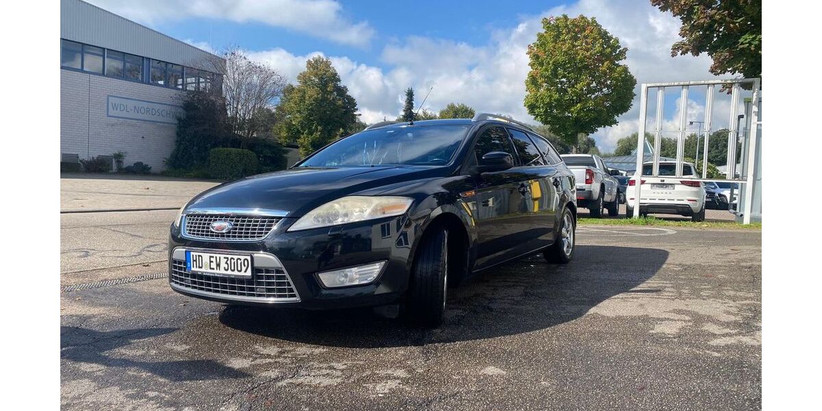 Ford Mondeo 304.566 km 2.700 &euro; Bühl 77815