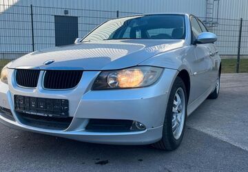BMW 318 167.000 km 2.990 &euro; Baden-Württemberg - Fellbach 70734