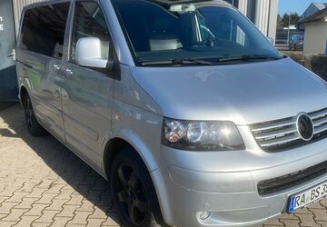 VW T5 Transporter 268.000 km 9.000 &euro; Bischweier 76476