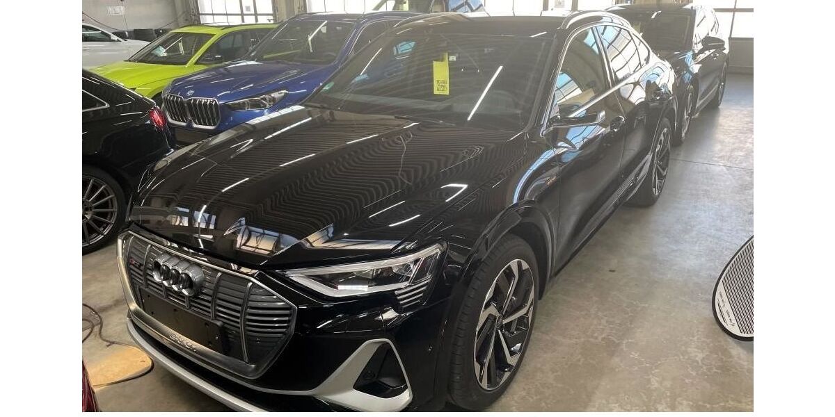 Audi e-tron 26.032 km 31.900 &euro; Ettlingen 76275