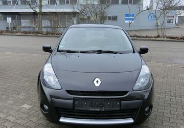 Renault Clio 89.438 km 6.699 &euro; Bühl 77815