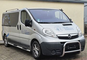 Opel Vivaro 260.000 km 4.999 &euro; Au am Rhein 76474