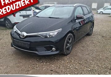Toyota Auris 161.330 km 6.685 &euro; Achern 77855