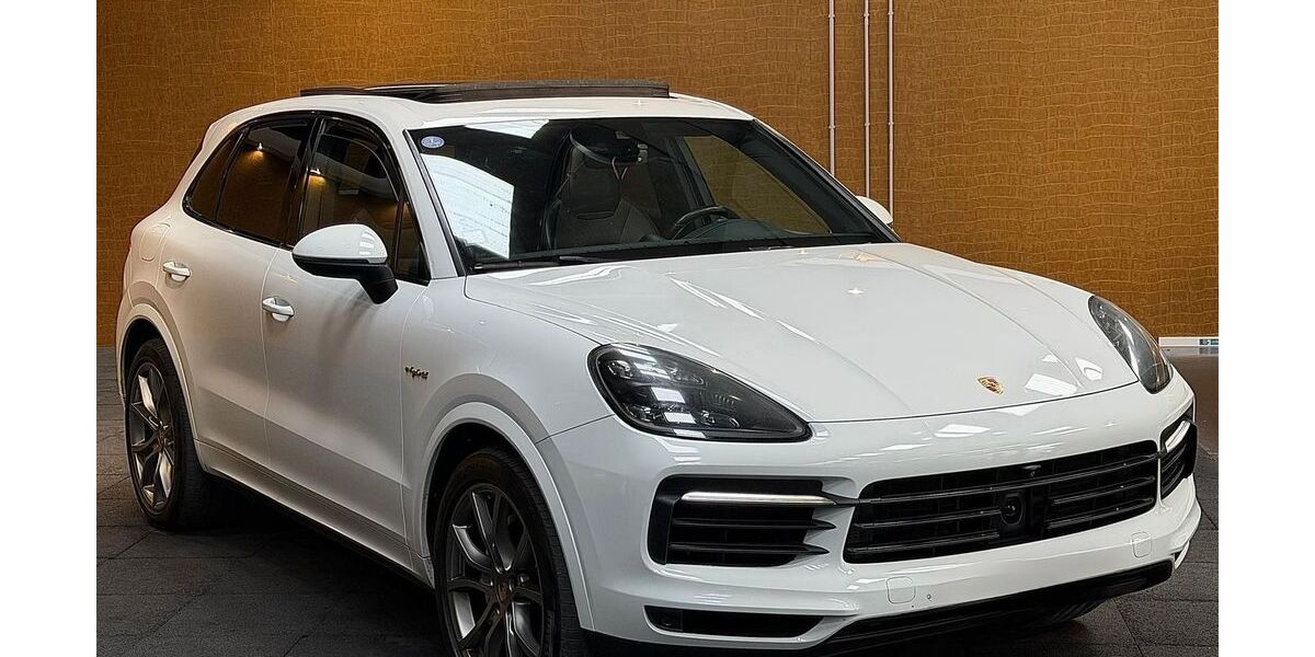 Porsche Cayenne 180.000 km 38.490 &euro; Rheinau Freistett 77866