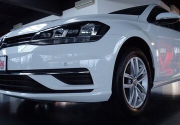 VW Golf 130.284 km 16.480 &euro; Bühl 77815