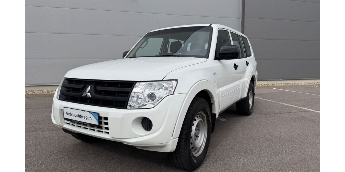 Mitsubishi Pajero 90.500 km 25.900 &euro; Rastatt 76437