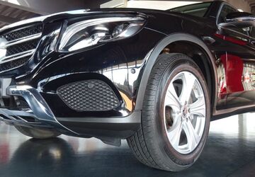 Mercedes-Benz GLC 220 109.547 km 26.980 &euro; Bühl 77815