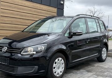 VW Touran 129.000 km 7.900 &euro; Baden-Württemberg - Nagold 72202