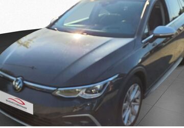VW Golf 30.688 km 36.610 &euro; Baden Baden 76532