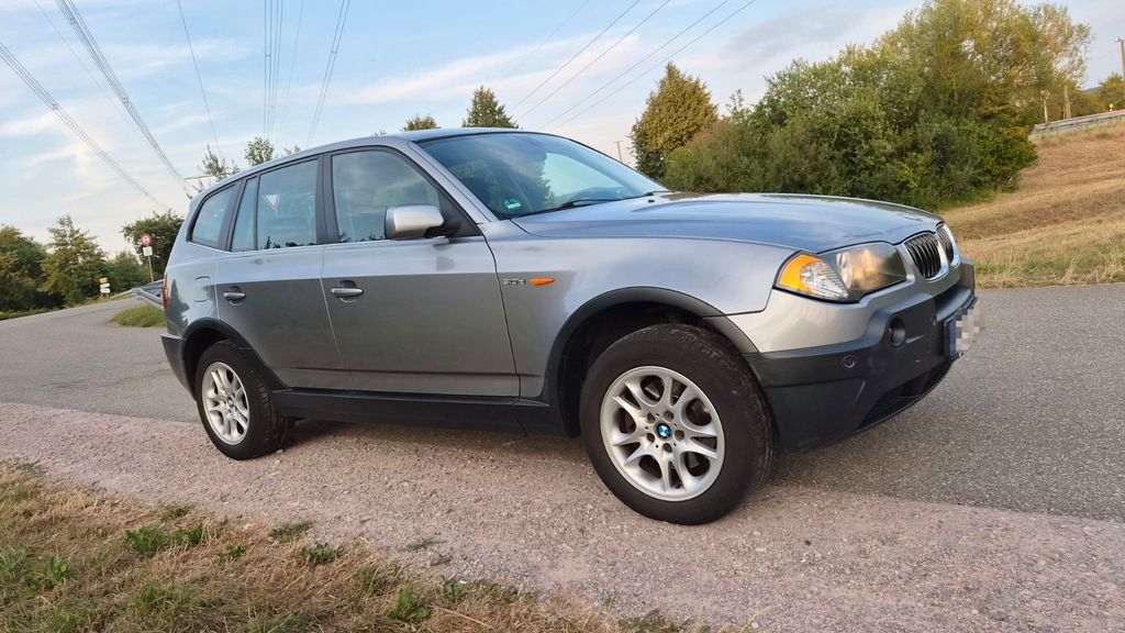 BMW X3 245.000 km 5.000 &euro; Baden-Baden 76532