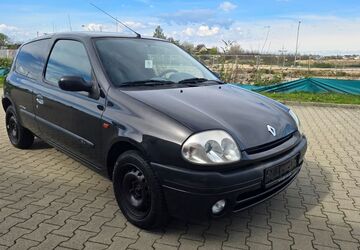 Renault Clio 195.000 km 1.200 &euro; Rheinau 77866