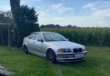 BMW 323 281.000 km 6.799 &euro; Achern 77855