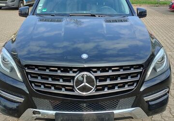 Mercedes-Benz ML 350 268.551 km 13.900 &euro; Baden Baden 76532