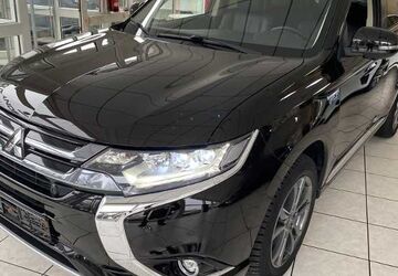 Mitsubishi Plug-in Hybrid Outlander 56.000 km 18.990 &euro; Straubenhardt-Ottenhausen 75334