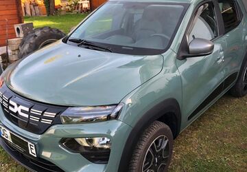 Dacia Spring 14.000 km 10.900 &euro; Sasbach 77880