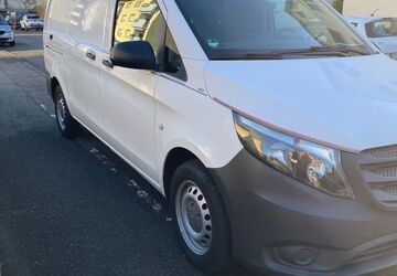 Mercedes-Benz Vito 185.000 km 12.500 &euro; Gaggenau 76571