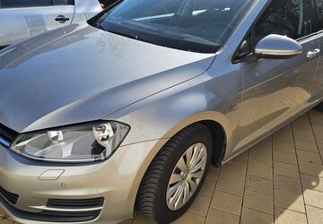 VW Golf 54.000 km 13.200 &euro; Gaggenau 76571