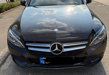 Mercedes-Benz 220 215.000 km 13.500 &euro; Gaggenau 76571
