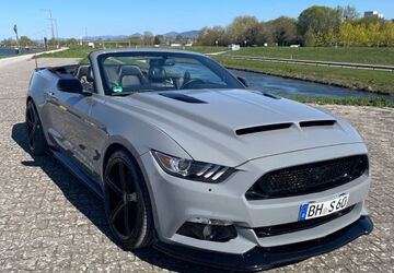Ford Mustang 218.000 km 21.900 &euro; Sinzheim 76547