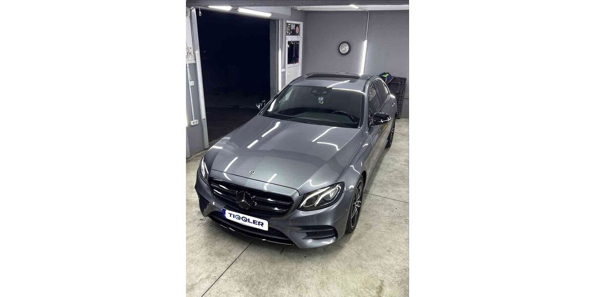 Mercedes-Benz E 300 99.000 km 33.500 &euro; Baden-Baden 76532