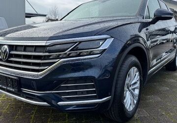 VW Touareg 63.065 km 50.900 &euro; Sasbach 77880