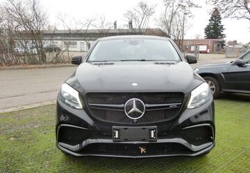 Mercedes-Benz Andere 215.685 km 33.999 &euro; Bühl 77815
