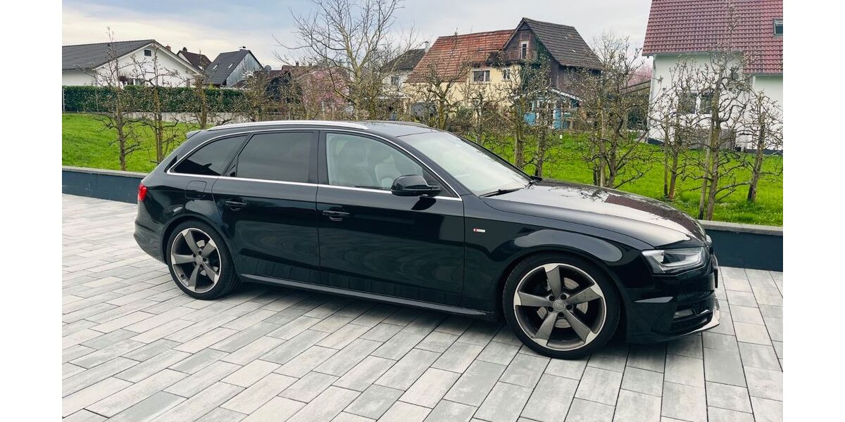 Audi A4 200.000 km 12.499 &euro; Achern 77855