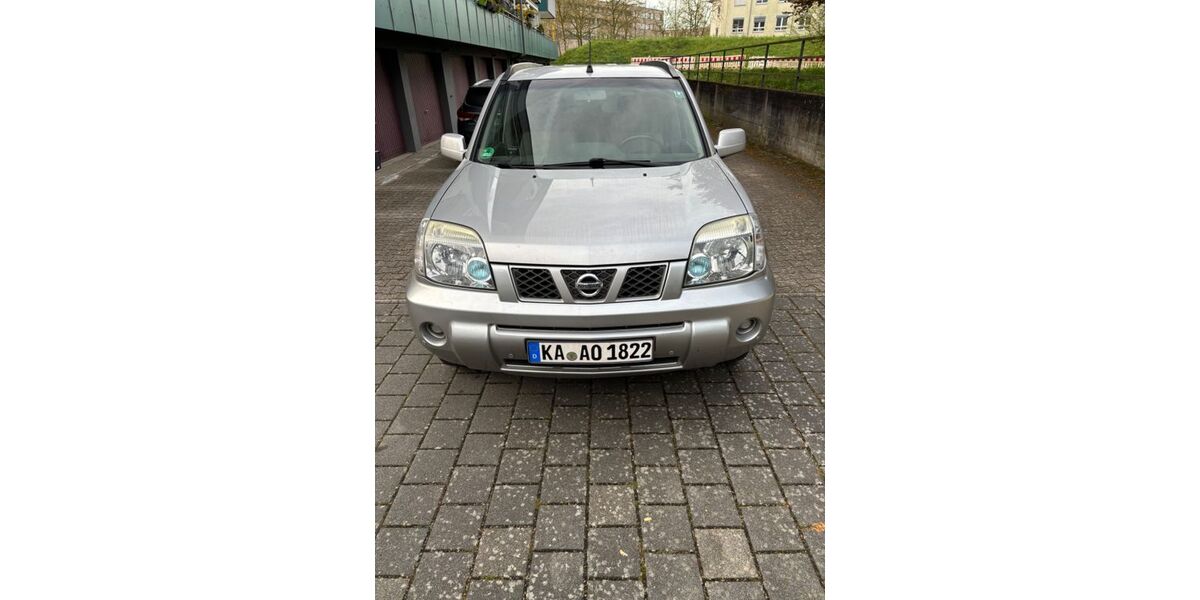 Nissan X-Trail 112.000 km 2.480 &euro; Rheinstetten 76287
