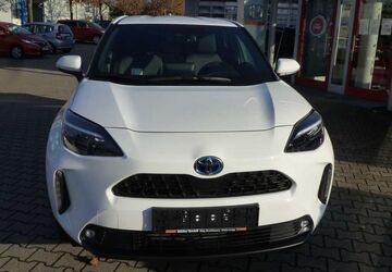 Toyota Yaris Cross 17.800 km 22.890 &euro; Ettlingen-Bruchhausen 76275