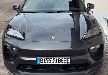 Porsche Macan 8.500 km 73.250 &euro; Baden-Baden 76532