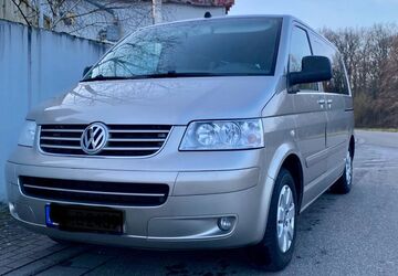 VW T5 Multivan 299.400 km 10.400 &euro; Achern 77855