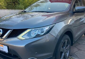 Nissan Qashqai 122.000 km 9.800 &euro; Neumalsch 76316
