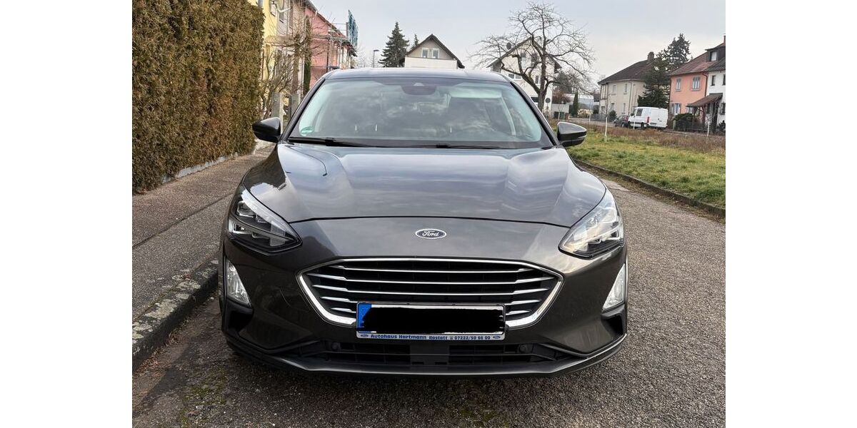 Ford Focus 62.100 km 12.399 &euro; Durmersheim 76448