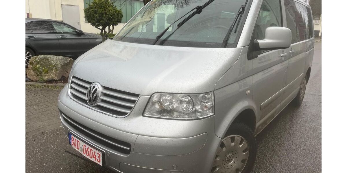 VW T5 Transporter 445.000 km 6.900 &euro; Baden-Baden 76532