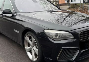 BMW 750 245.000 km 11.500 &euro; Baden-baden 76532