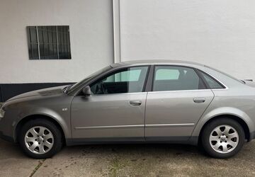 Audi A4 300.000 km 850 &euro; Ottersweier 77833